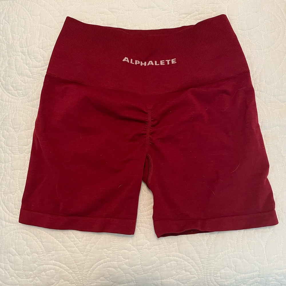 Alphalete amplify shorts